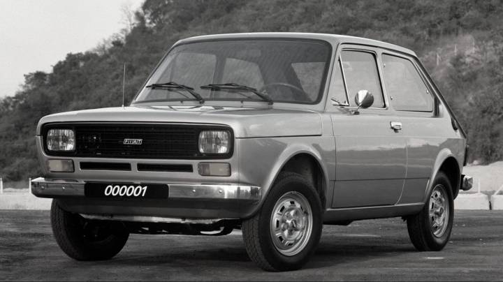 FIAT 147: O PEQUENO VALENTE!